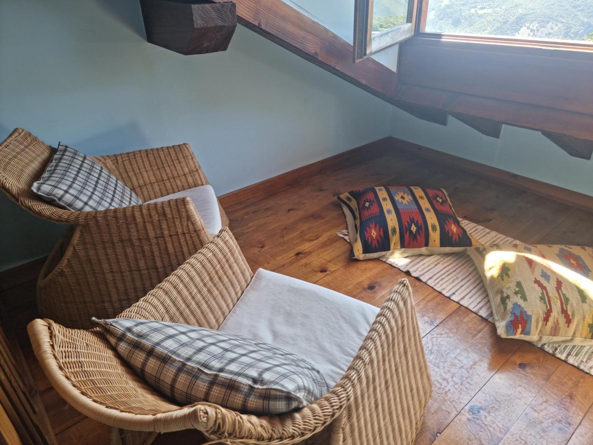 La Casa De Las Chimeneas Tudes エクステリア 写真