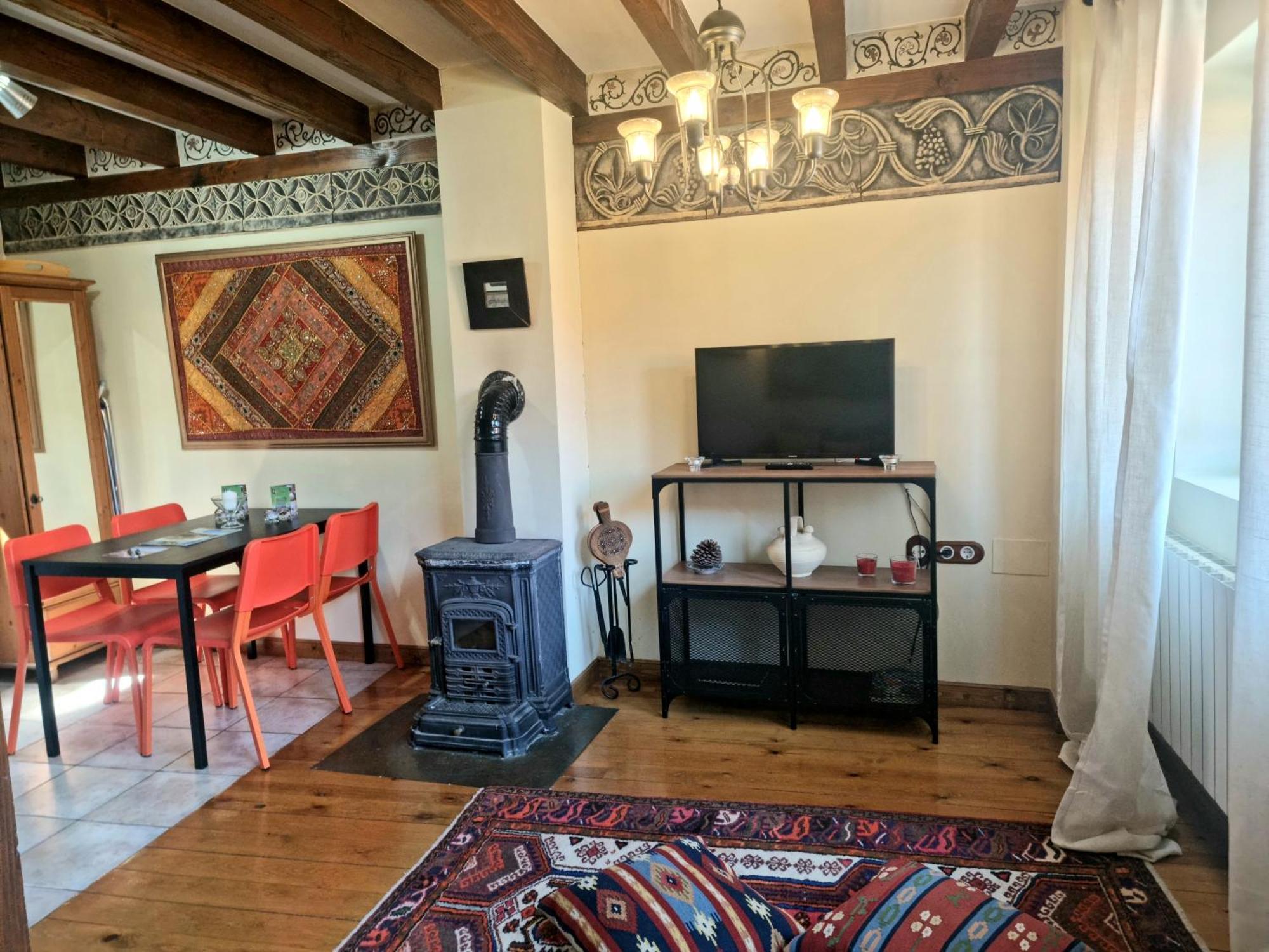La Casa De Las Chimeneas Tudes エクステリア 写真
